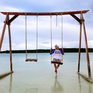 Meet your Posher, April